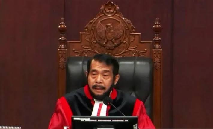 MK Kabulkan Syarat Kepala Daerah, Gibran Berpeluang Maju Cawapres