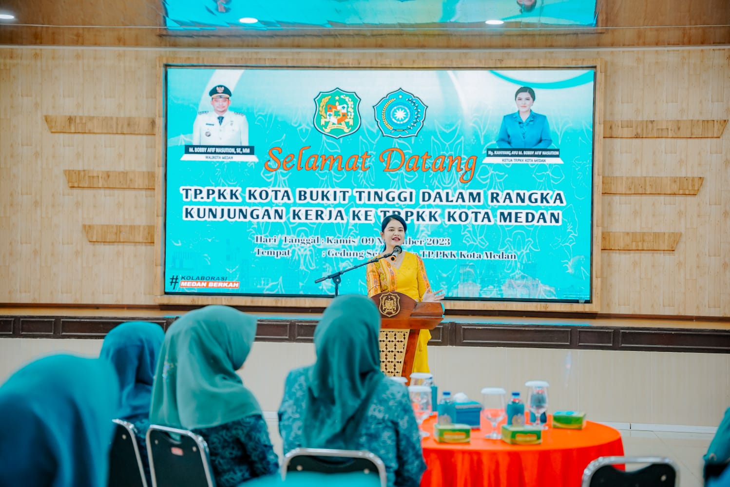 Terima Kunjungan TP PKK Bukittinggi, Ny Kahiyang Ayu: Saling Bertukar Informasi