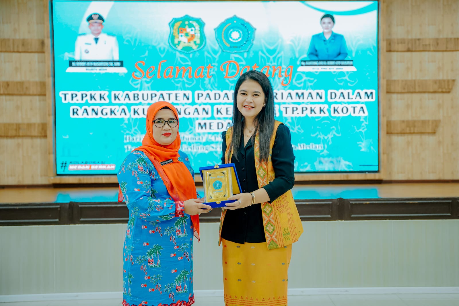 Ny Kahiyang Ayu Terima Kunjungan Rombongan TP PKK Kabupaten Padang Pariaman