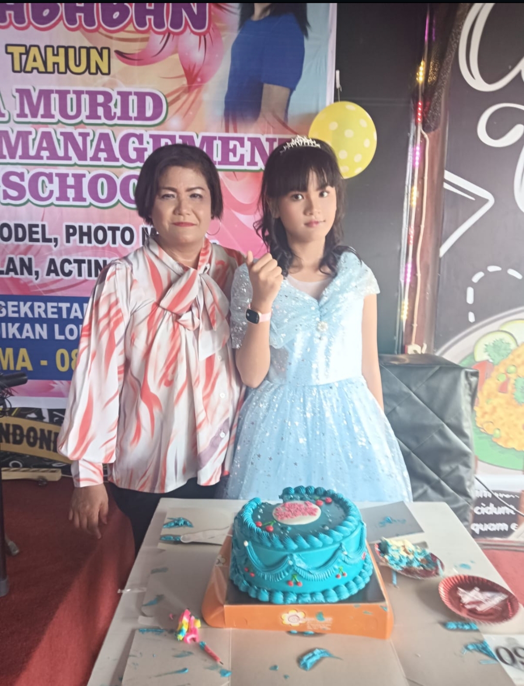 Owner Yayasan Yundri Management Modelling School, Rayakan HUT Sang Putri