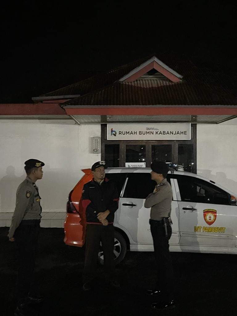 Sat Pam Obvit Polres Tanah Karo Tingkatkan Patroli Malam, Sambangi Objek Vital