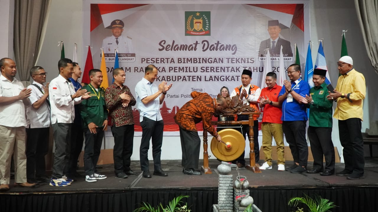 Diikuti 11 Parpol, Syah Afandin Buka Bimtek Pemilu 2024