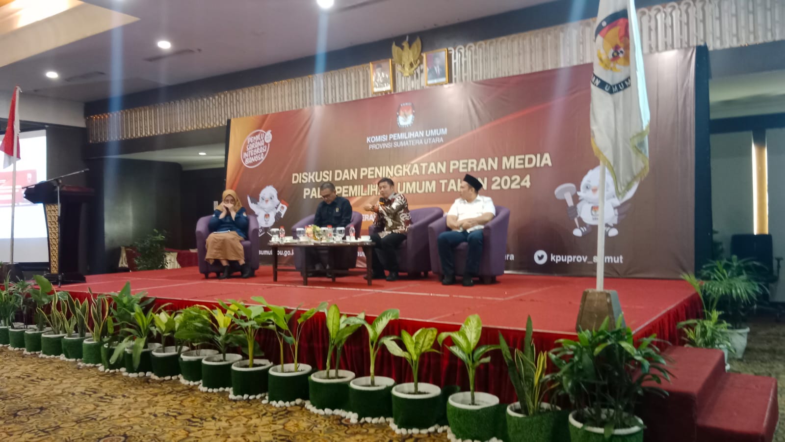 KPU Sumut Telah Distribusikan Surat Suara ke Kabupaten Nias Selatan dan Barat