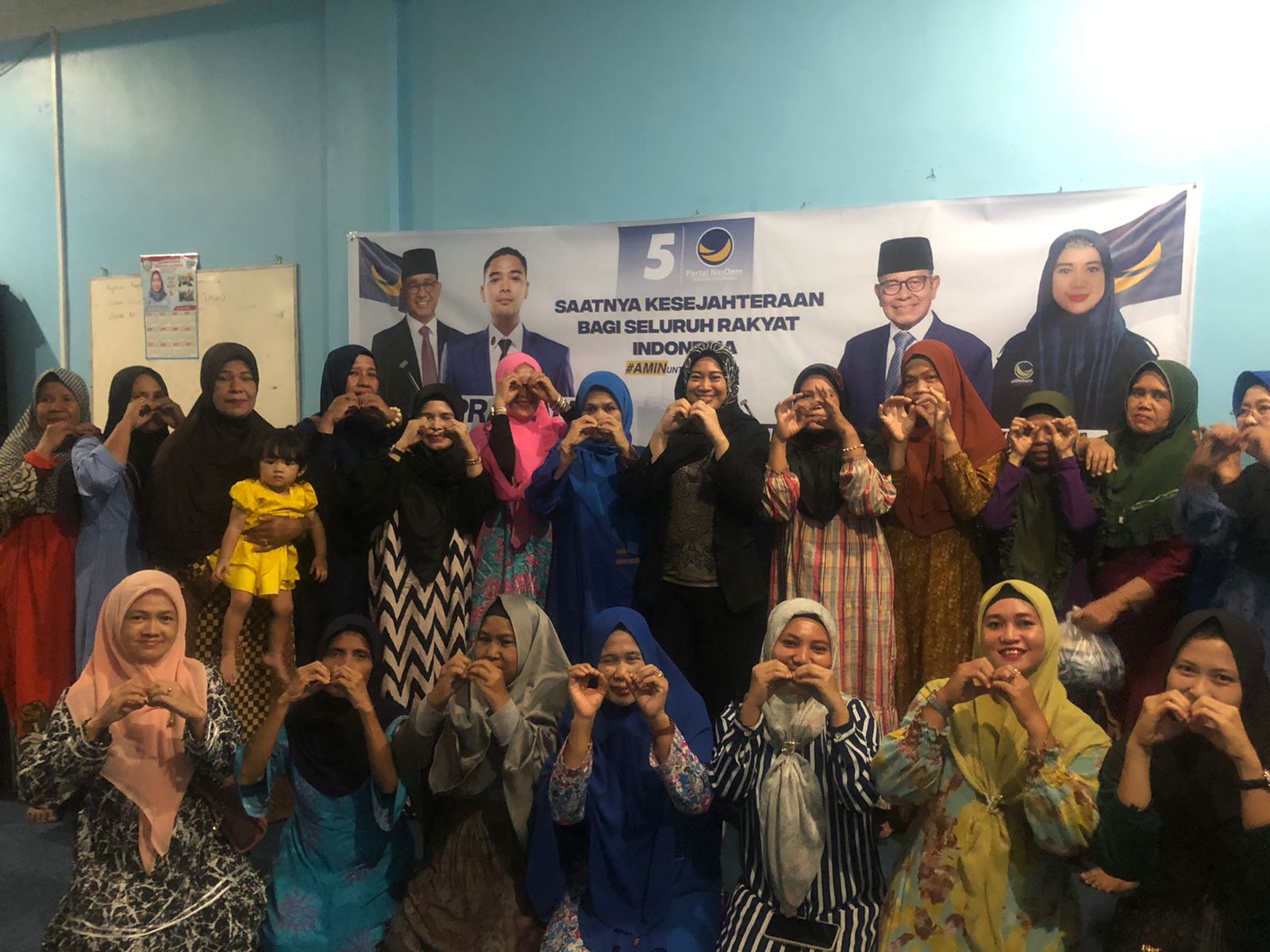 Vivi Sari Teja.ST Caleg DPRD Kota Medan dari Partai NasDem Gelar Sosialisasi Bersama Warga Medan Denai