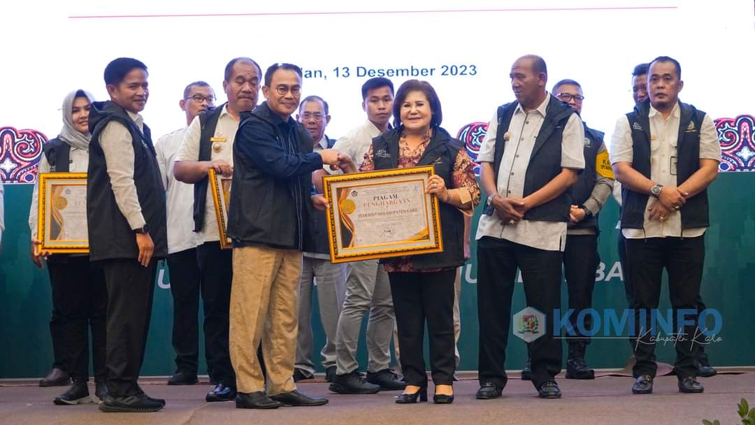 Pemkab Karo Raih Penghargaan Peringkat Ke-2 Penyaluran Dana Desa Terbaik Tahun 2023