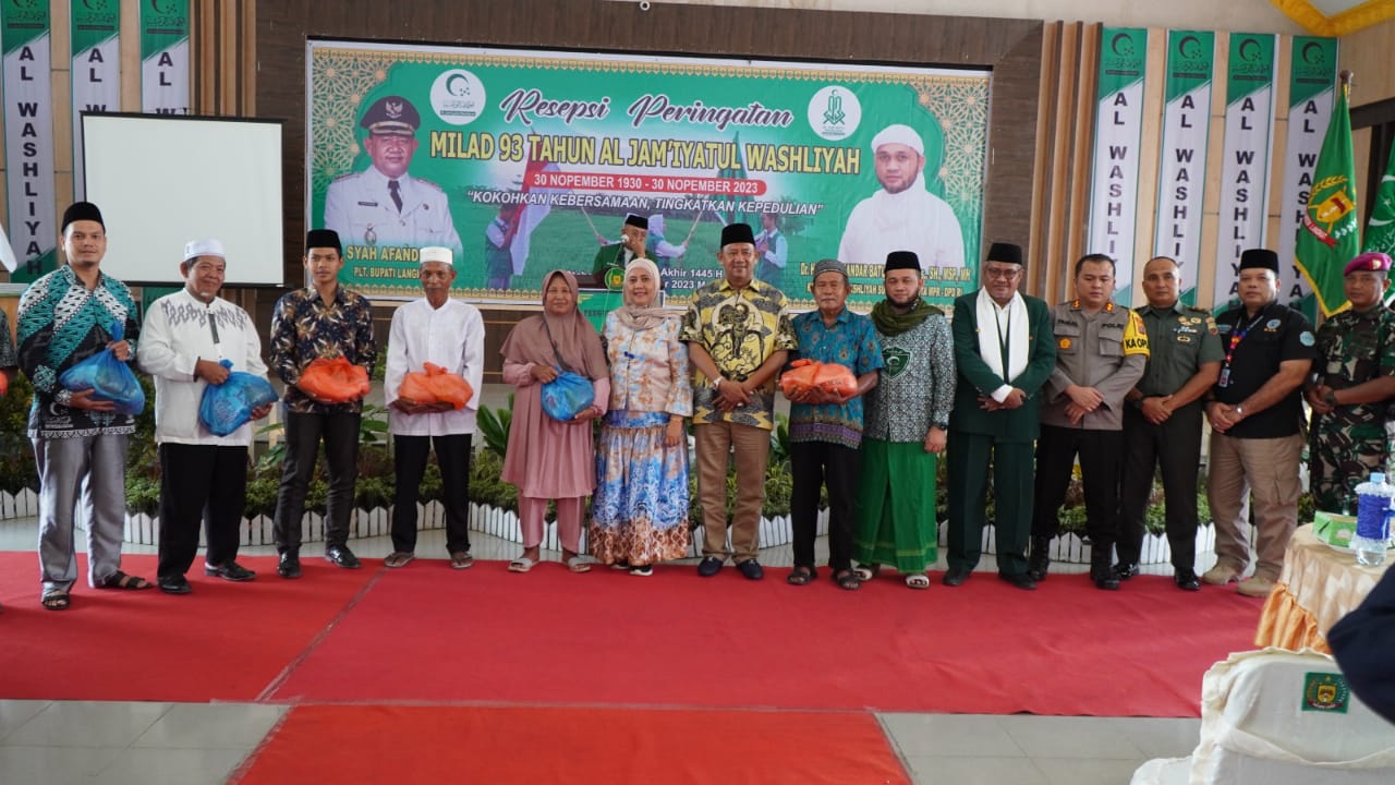 Puncak Milad ke-93 Al Jam’iyatul Wasliyah, Syah Afandin Terima Tiga Penghargaan