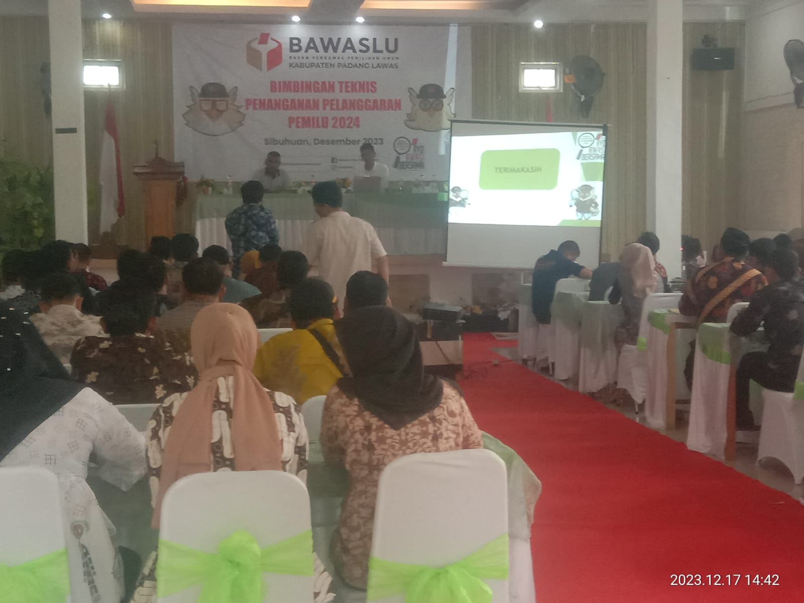 Bawaslu Bekali Panwaslu Dengan Bimtek Penanganan Pelanggaran