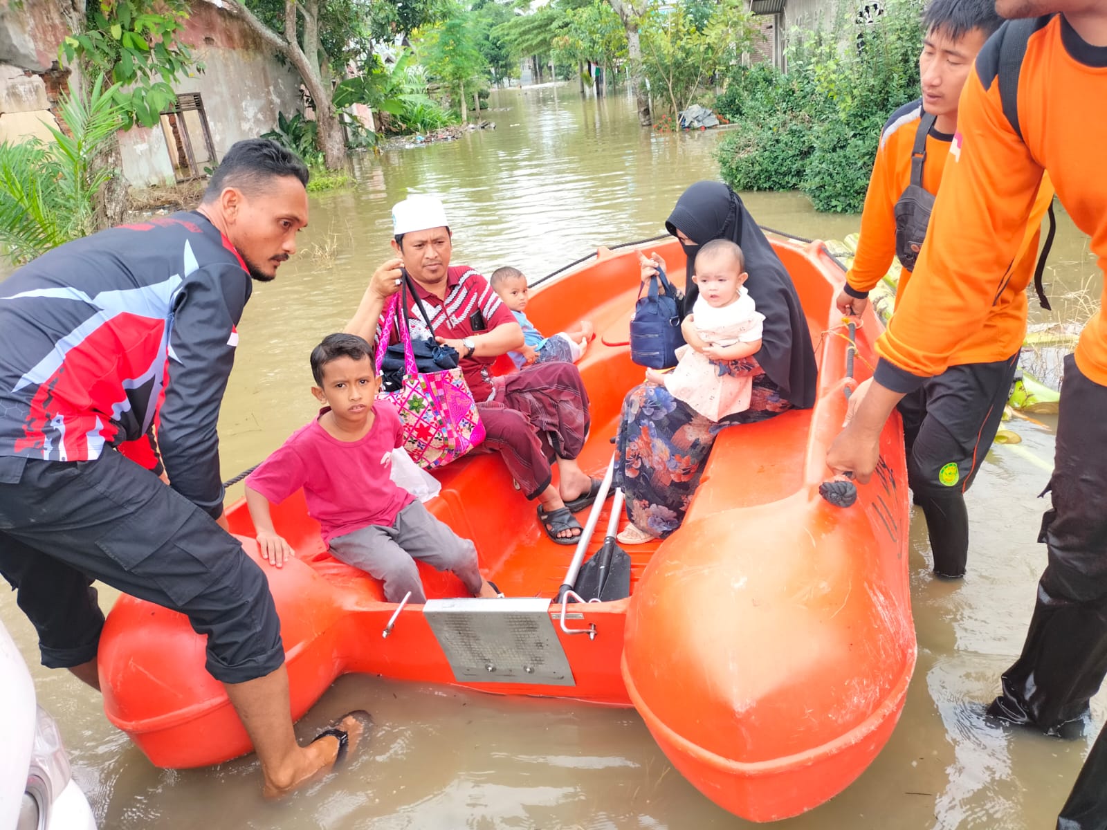 Banjir Aceh Utara Meluas, 4.048 Jiwa Mengungsi