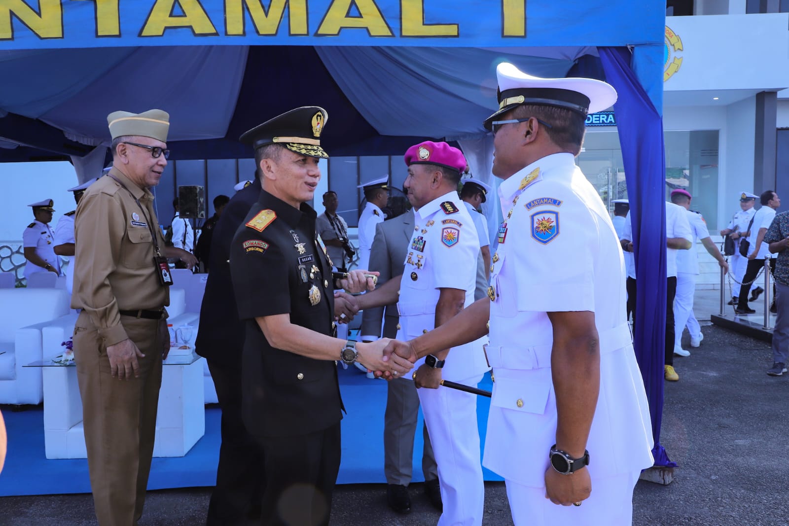 Pangdam I/BB Ucapkan Selamat kepada Danlantamal I Belawan yang Baru