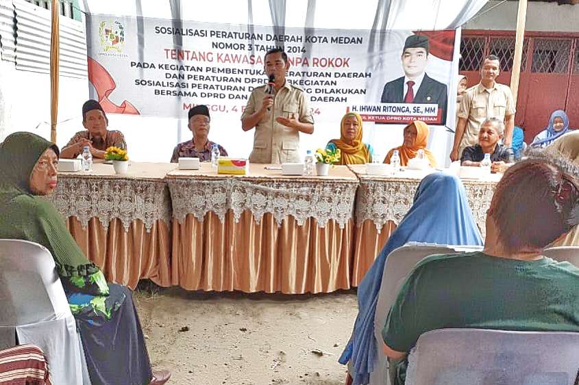 Ihwan Ritonga Sosialisasi Perda KTR : Demi Udara Bersih Bebas Asap Rokok