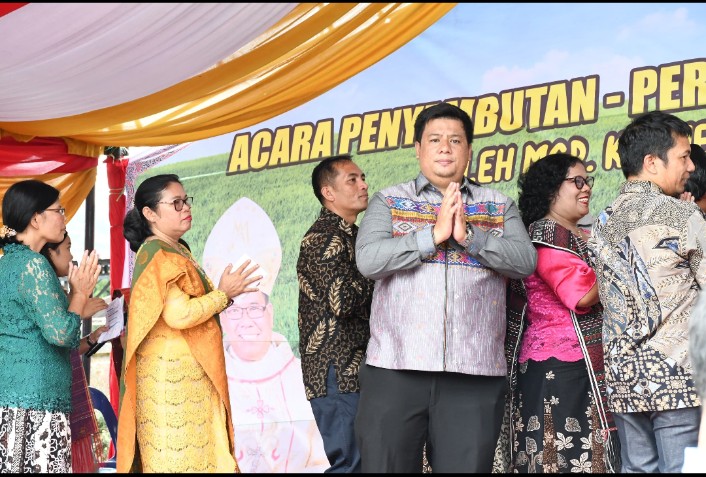 Bupati Samosir Ucapkan Terimakasih Atas Layanan Pastor Masseo Sitepu