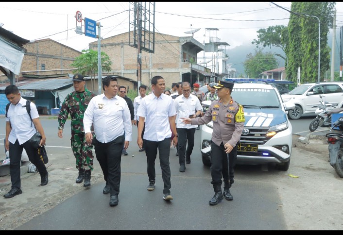 Kapolres Samosir Bersama Forkopimda Monitoring Pemungutan Suara Pemilu