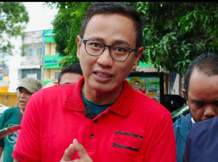 IHSG Terpuruk Cukup Dalam di Awal Pekan, Rupiah dan Harga Emas Ikut Parkir Zona Merah