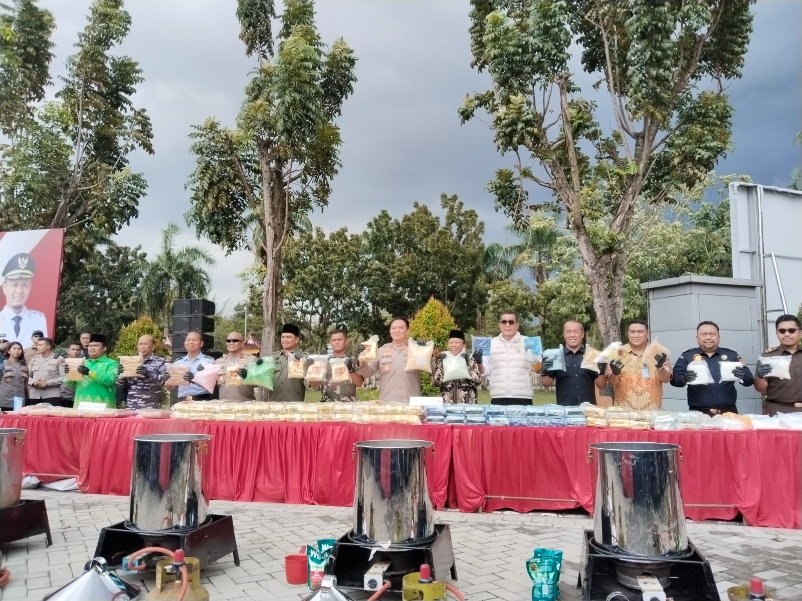 Polda Riau Musnahkan 184,53 Kg Sabu dan 131.261 Butir Ekstasi