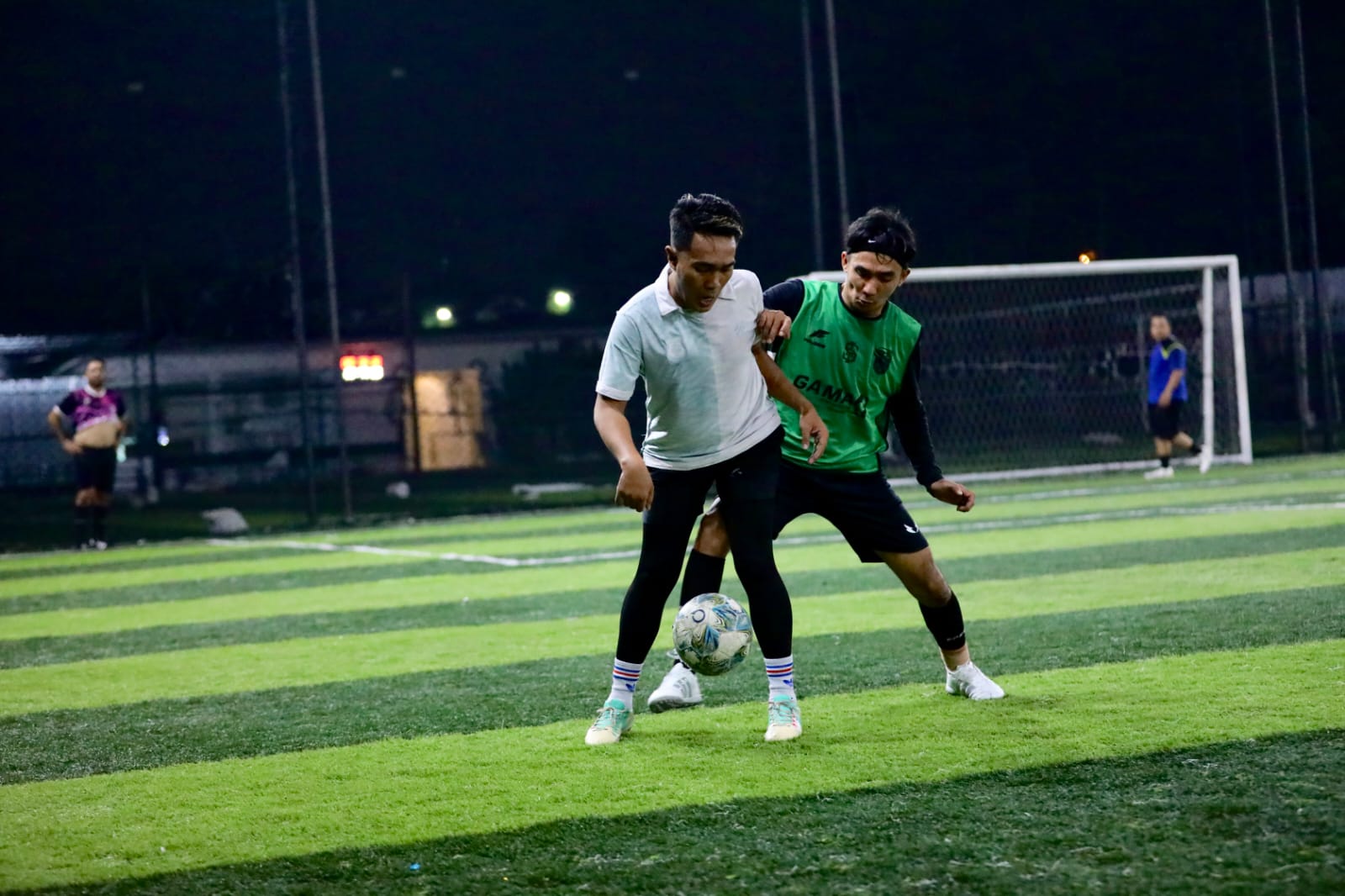 Ajang Persahabatan, Empire KTV & Lounge FC Taklukan D’red KTV & Club FC 9 – 5