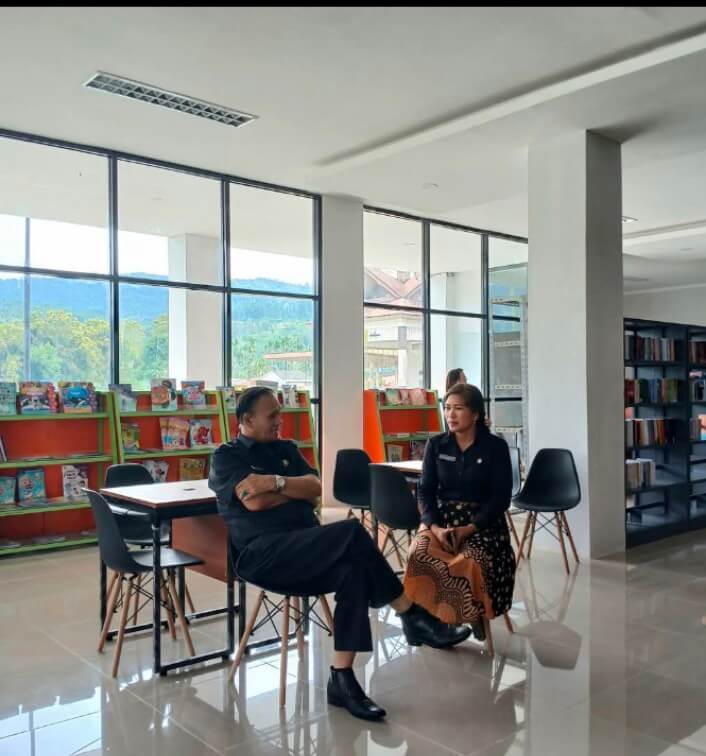 Dalam Rangka Persiapan Peresmian, Wabup Pakpak Bharat Kunjungi Gedung Perpustakaan Daerah Pakpak Bharat