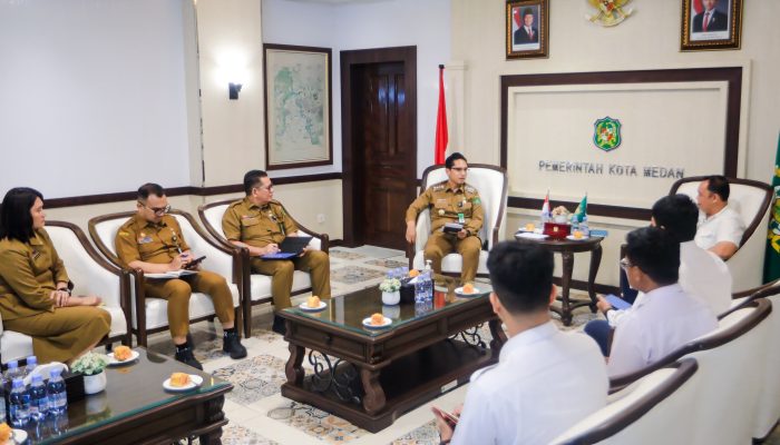 Rico Waas Minta Satker PPS Sumut Update Progres Pekerjaan stadion teladan