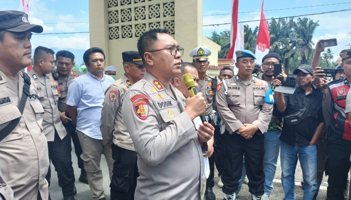 Mahasiswa Gelar Unjuk Rasa di Kantor Polres Palas, Desak Tuntaskan Kasus Penganiayaan Anak Dibawah Umur