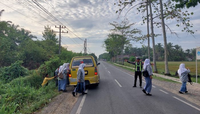 Polsek Barteng Gatur dalam Rangka Menciptakan Situasi Kamtibmas yang Aman dan Kondusif