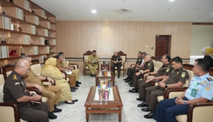 Gubernur Bobby Nasution dan Kajati Sumut Bahas Program Restorative Justice