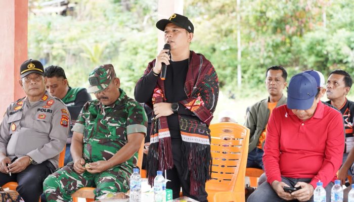 Bupati Palas Respon Aspirasi Masyarakat Desa Sianggunan Kecamatan Sosopan, Sekaligus Serahkan Bantuan Beras