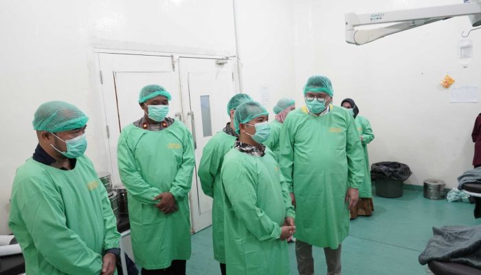 Bupati Palas Resmi Buka Operasi Mata Katarak Gratis di RSUD Sibuhuan