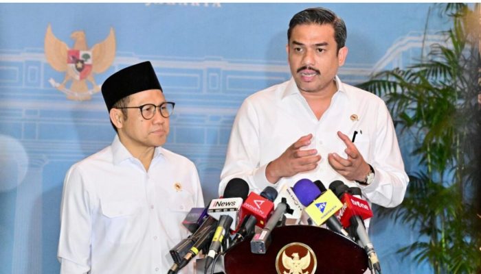 Presiden Prabowo Pimpin Rapat Terbatas Bahas Solusi untuk UMKM dan Penertiban Barang Bekas Impor