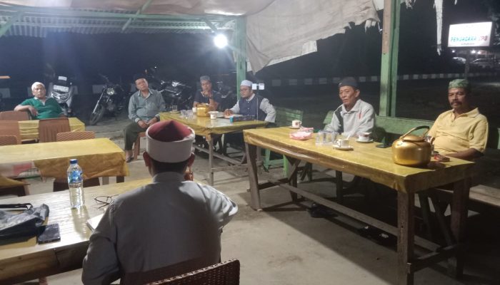 Pengajian Rutin Bersama Ustadz IKADI di Lopo Siti Lingkungan VI Pasar Sibuhuan