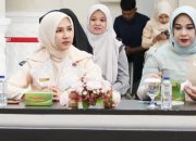 Ketua Dekranasda Padang Lawas Hadiri Rakerda Sumut