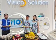 Perjalanan 10 Jam dari Aceh Berbuah Solusi: Terapi Ortho-K Bantu Anak Kurangi Minus