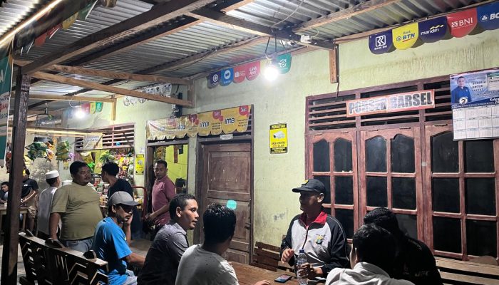 Kapolsek dan Bhabinkamtibmas Polsek Barumun Tatap Muka Bersama Warga Sampaikan Pesan Kamtibmas