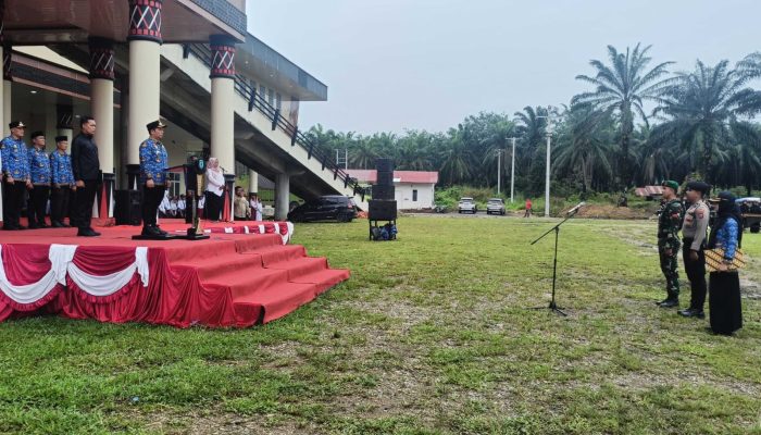 Bupati Palas Pimpin Upacara Peringatan Hari Kesadaran Nasional