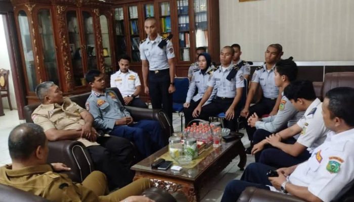Sekdakab Terima Lapor Diri Taruna/i STTD Asal Palas, Libur Semester