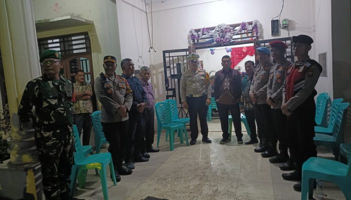 Patroli dan Pengecekan Personil Pam Gereja Perayaan Nataru di Wilayah Hukum Polres Padang Lawas