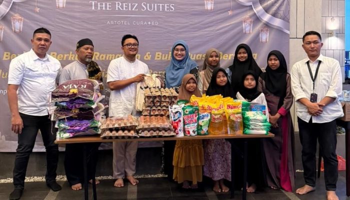 The Reiz Suites Gelar Aksi Sosial Ramadan, Perkuat Kepedulian Sosial