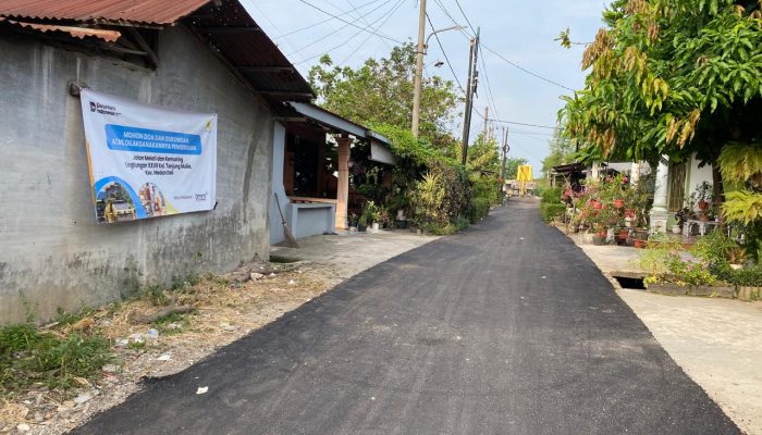 Program TJSL PLN UPT Medan, Jalan Rusak di Medan Deli Kini Mulus Berkat FABA