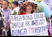 Bupati Karo Terima Aspirasi Forum Petani Bunga, Siap Kaji Regulasi Perlindungan Petani Lokal